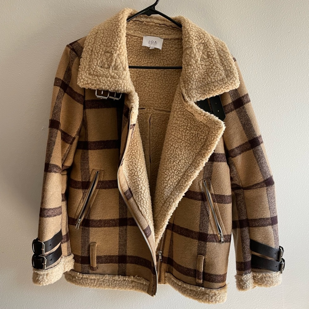 JOA sherpa lined plaid coat
